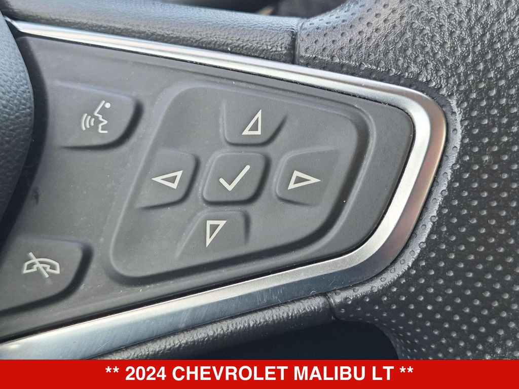 Thumbnail: 2024 Chevrolet Malibu - 29