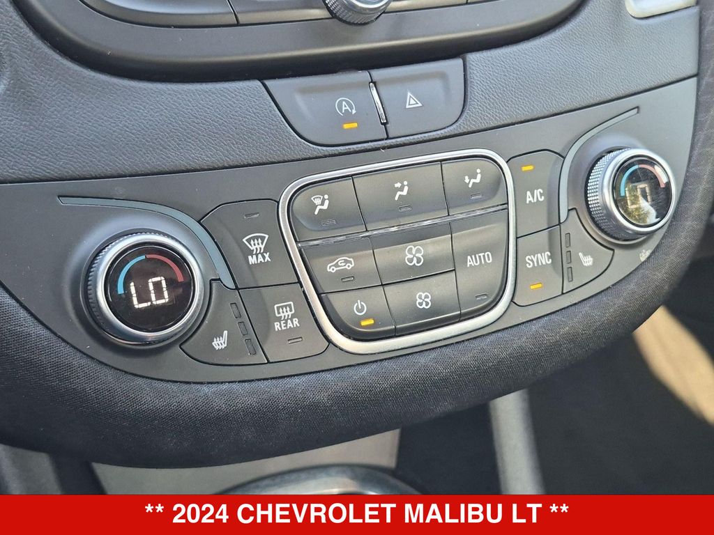 Thumbnail: 2024 Chevrolet Malibu - 30
