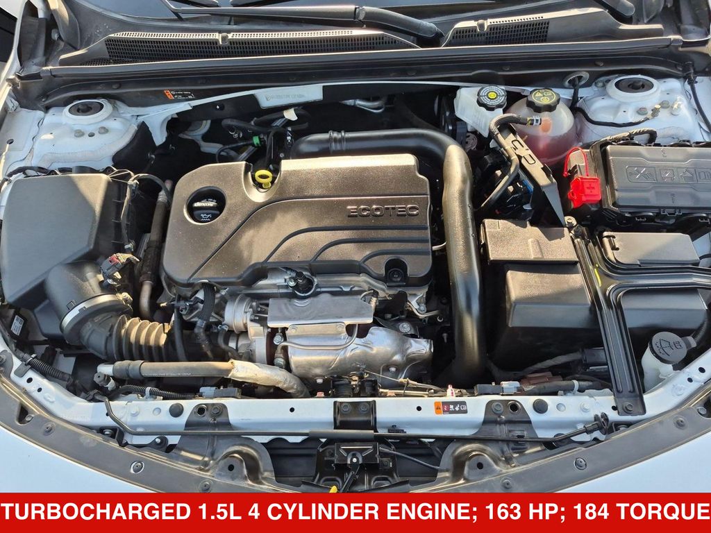 Thumbnail: 2024 Chevrolet Malibu - 8