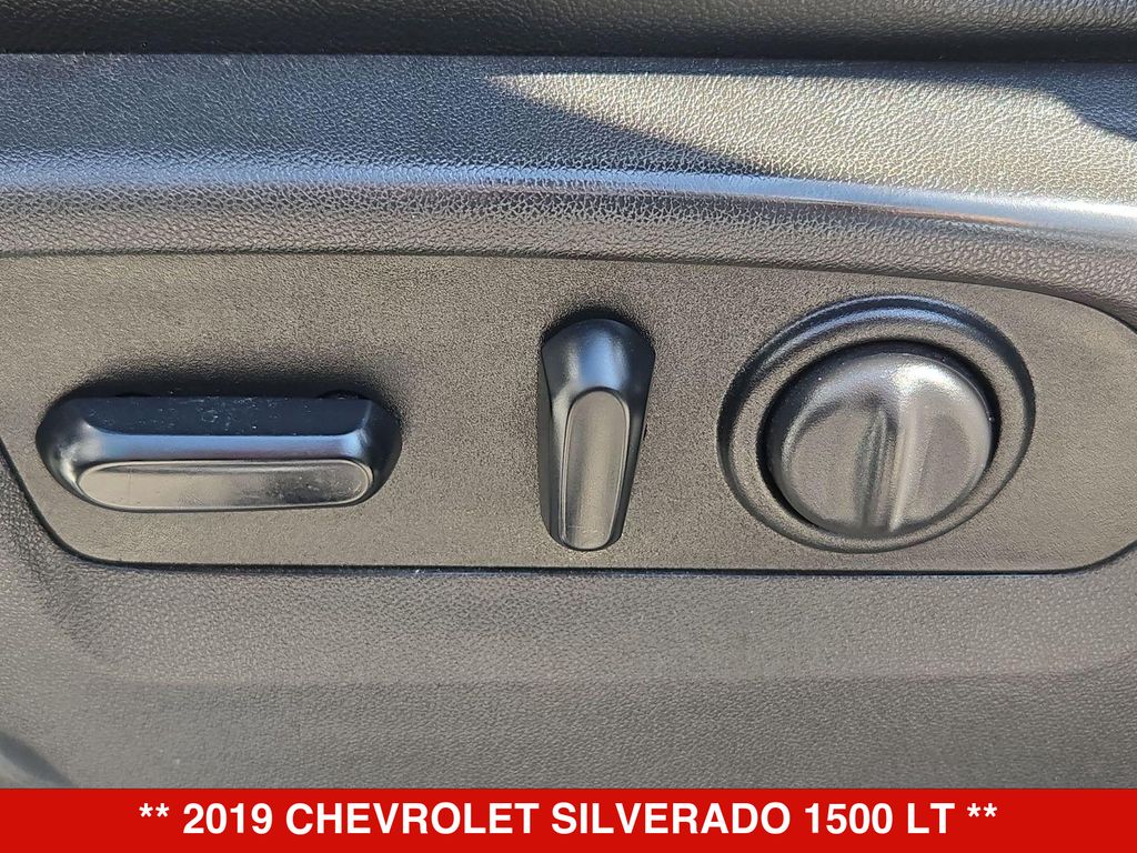 Thumbnail: 2019 Chevrolet Silverado 1500 - 25