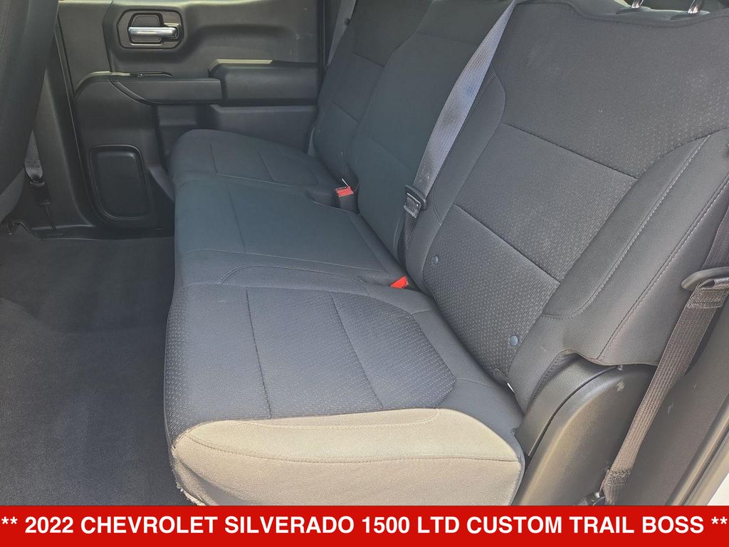 Thumbnail: 2022 Chevrolet Silverado 1500 - 12