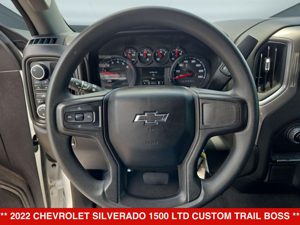 Thumbnail: 2022 Chevrolet Silverado 1500 - 13