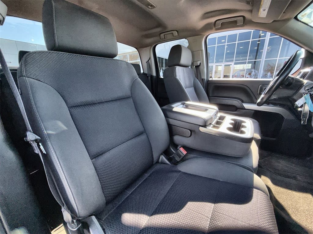 Thumbnail: 2017 Chevrolet Silverado 1500 - 19