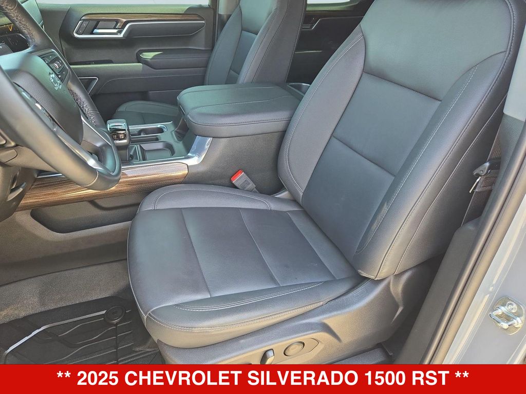 Thumbnail: 2025 Chevrolet Silverado 1500 - 11