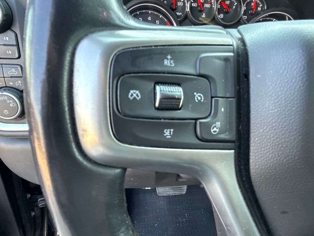 Thumbnail: 2019 Chevrolet Silverado 1500 - 24