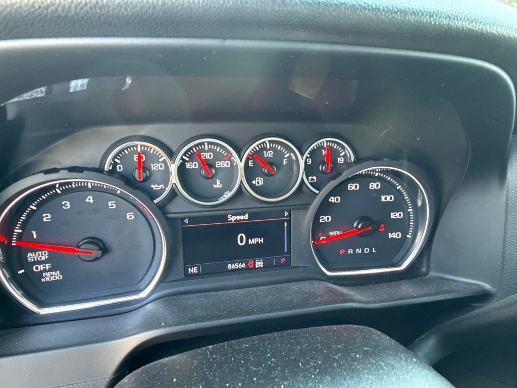 Thumbnail: 2019 Chevrolet Silverado 1500 - 11