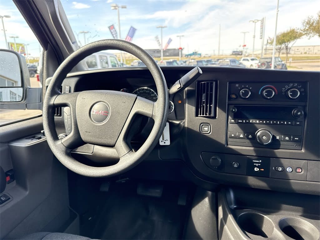 Thumbnail: 2023 GMC Savana - 13