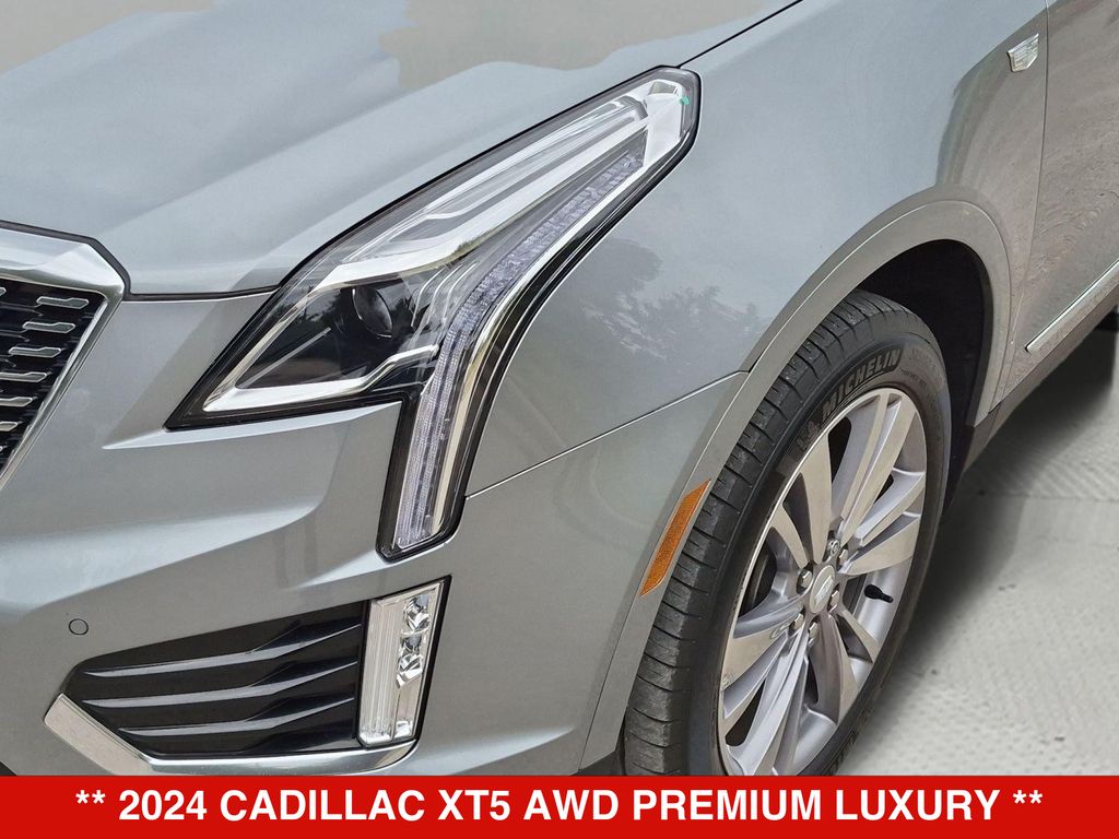 Thumbnail: 2024 Cadillac XT5 - 22