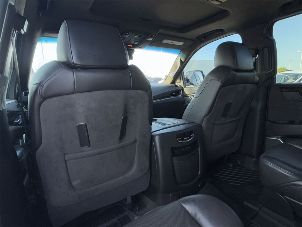 Thumbnail: 2020 Cadillac Escalade - 11