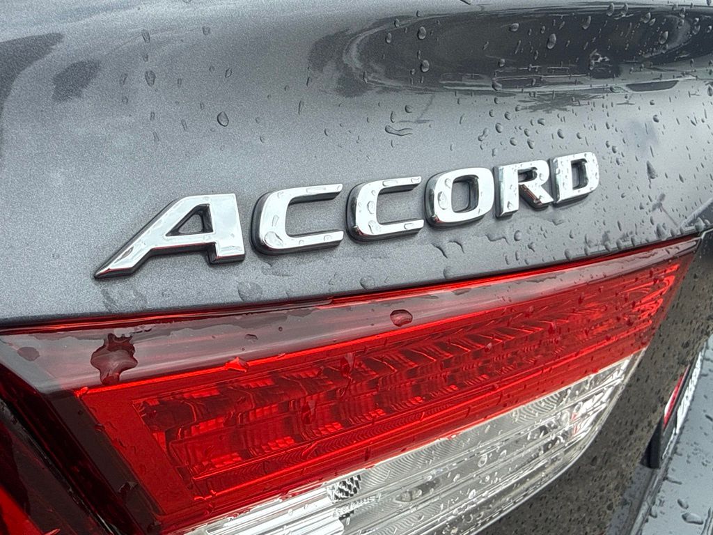 Thumbnail: 2019 Honda Accord - 18