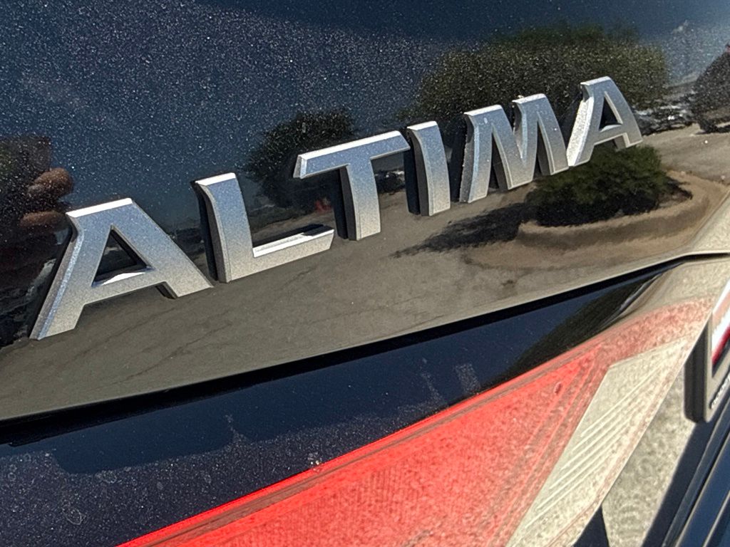 Thumbnail: 2023 Nissan Altima - 7