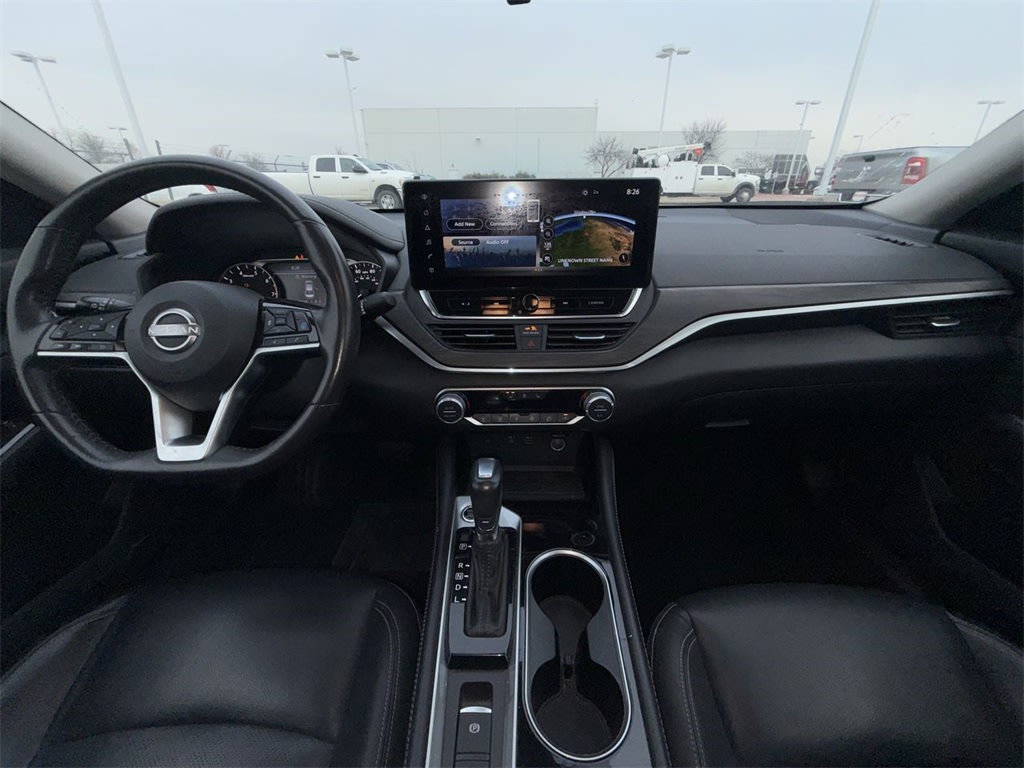 2023 Nissan Altima SL 9