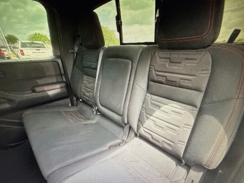 Thumbnail: 2026 Nissan Frontier - 8