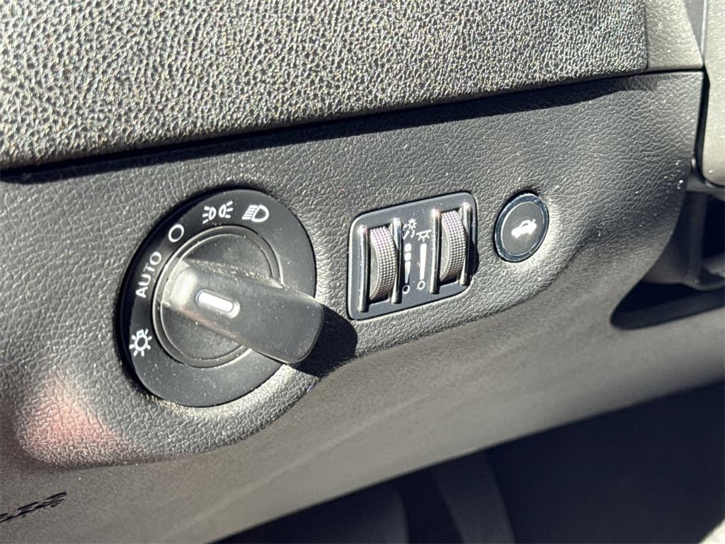 Thumbnail: 2023 Dodge Charger - 22