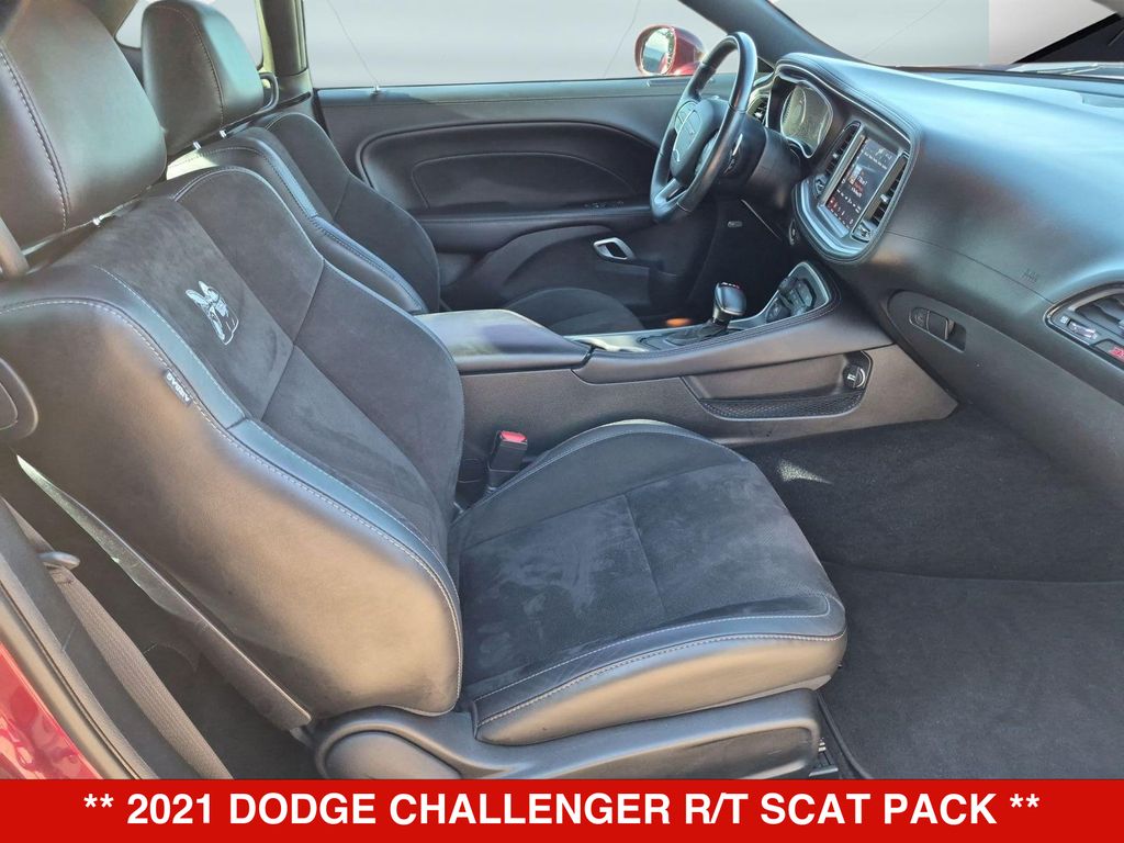 Thumbnail: 2021 Dodge Challenger - 11
