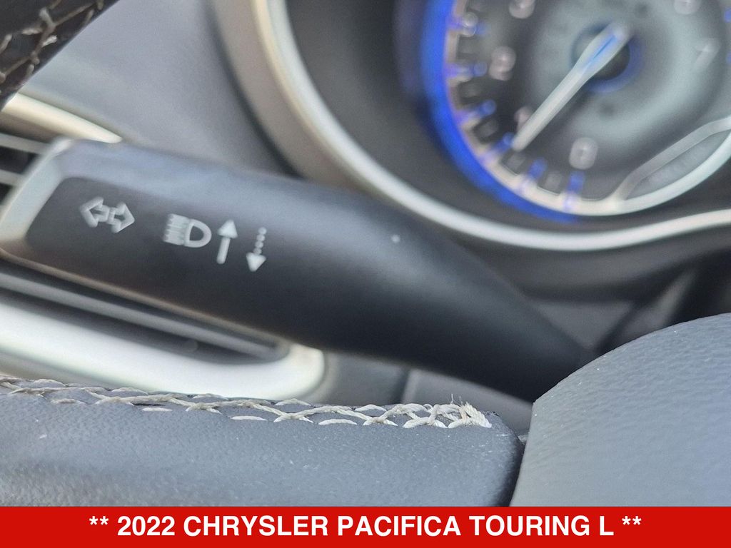 Thumbnail: 2022 Chrysler Pacifica - 26