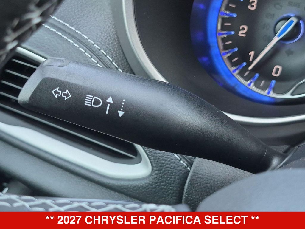Thumbnail: 2027 Chrysler Pacifica - 25