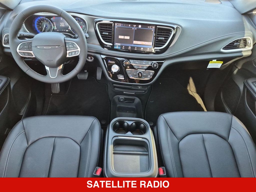 Thumbnail: 2027 Chrysler Pacifica - 9