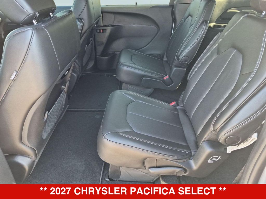 Thumbnail: 2027 Chrysler Pacifica - 12