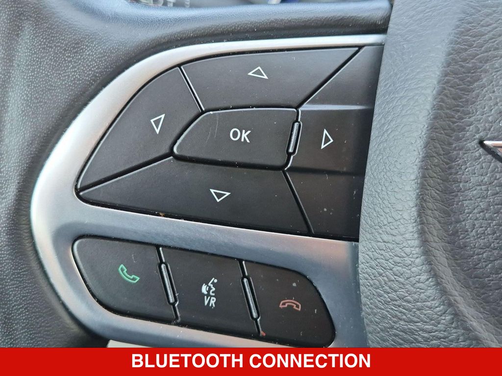 Thumbnail: 2019 Chrysler Pacifica - 28