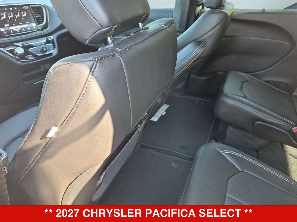 Thumbnail: 2027 Chrysler Pacifica - 12