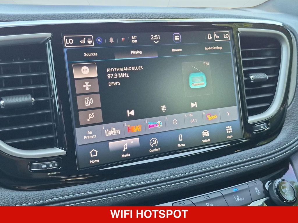 Thumbnail: 2027 Chrysler Pacifica - 15