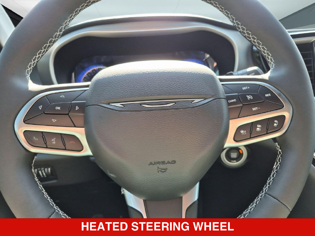 Thumbnail: 2027 Chrysler Pacifica - 27