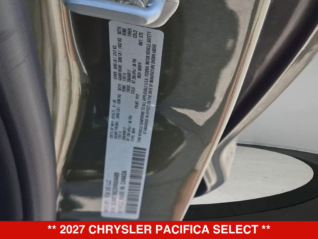 Thumbnail: 2027 Chrysler Pacifica - 18