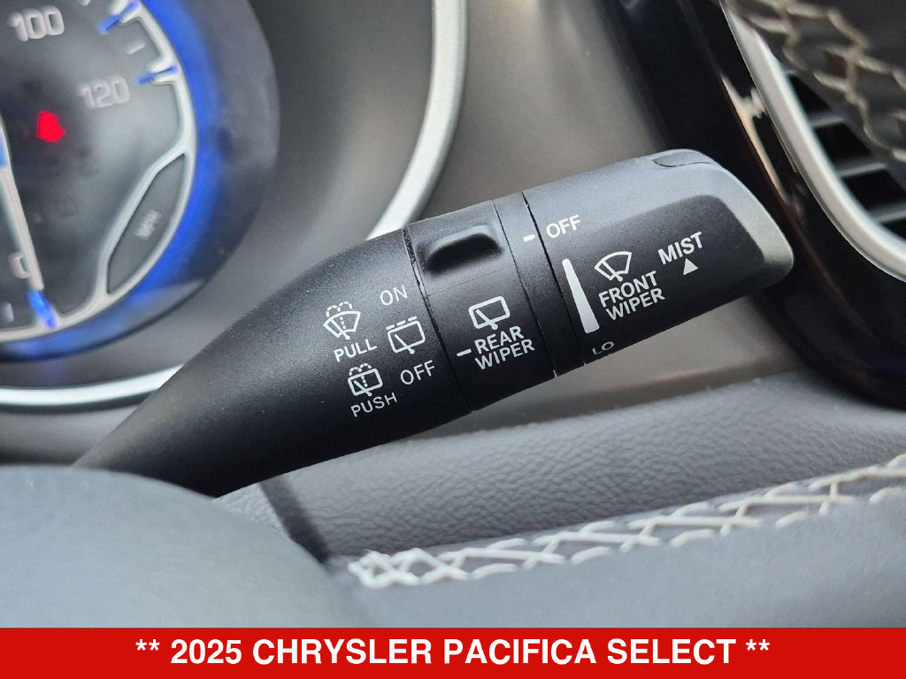 Thumbnail: 2025 Chrysler Pacifica - 14