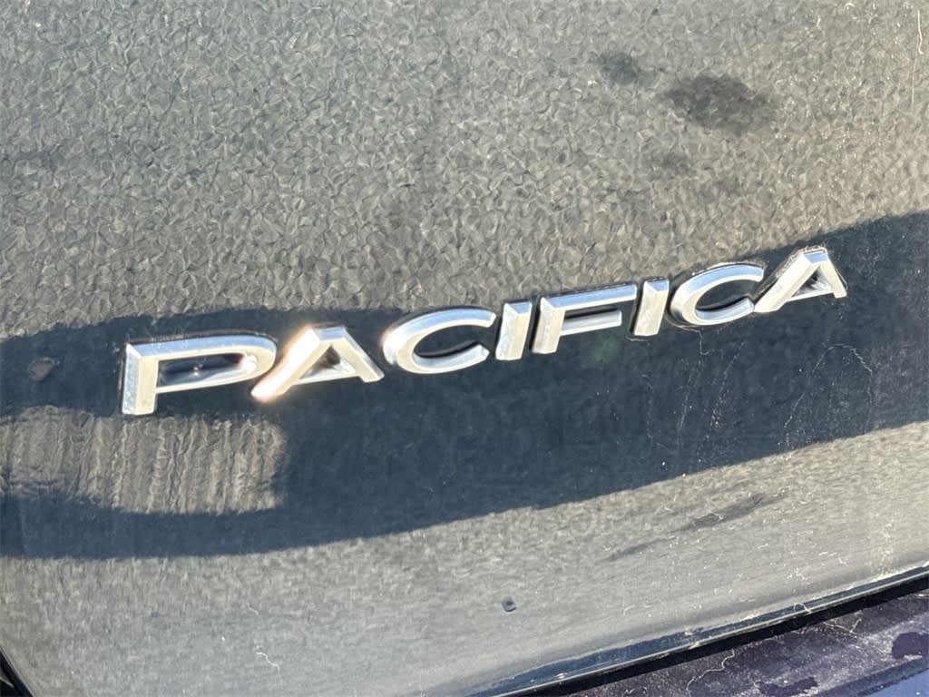 Thumbnail: 2022 Chrysler Pacifica - 20