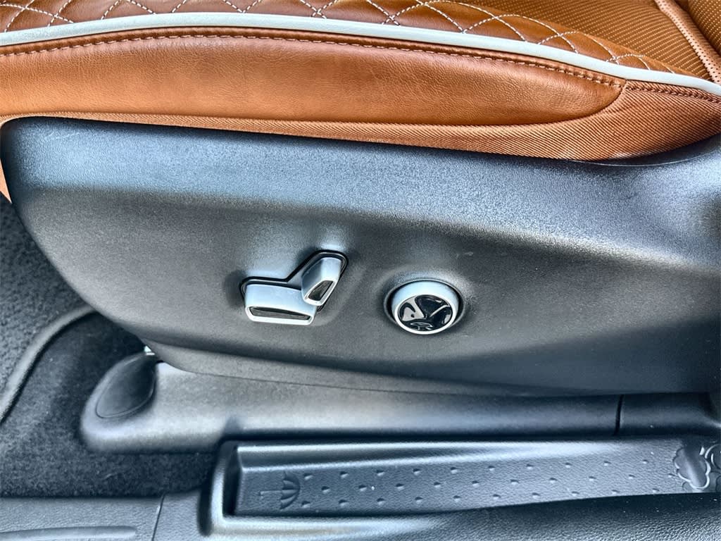 Thumbnail: 2024 Chrysler Pacifica - 25