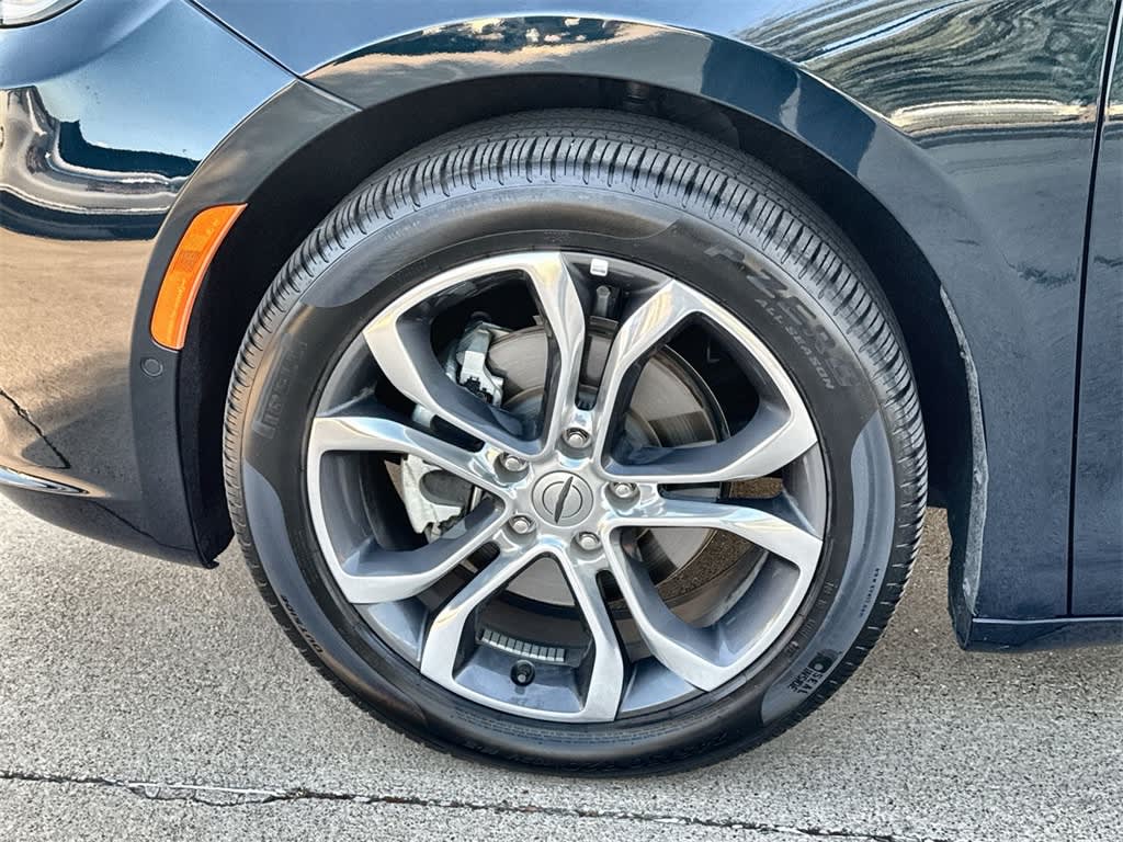 Thumbnail: 2024 Chrysler Pacifica - 8