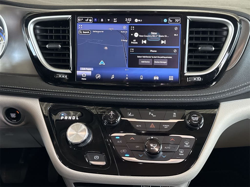 Thumbnail: 2024 Chrysler Pacifica - 15