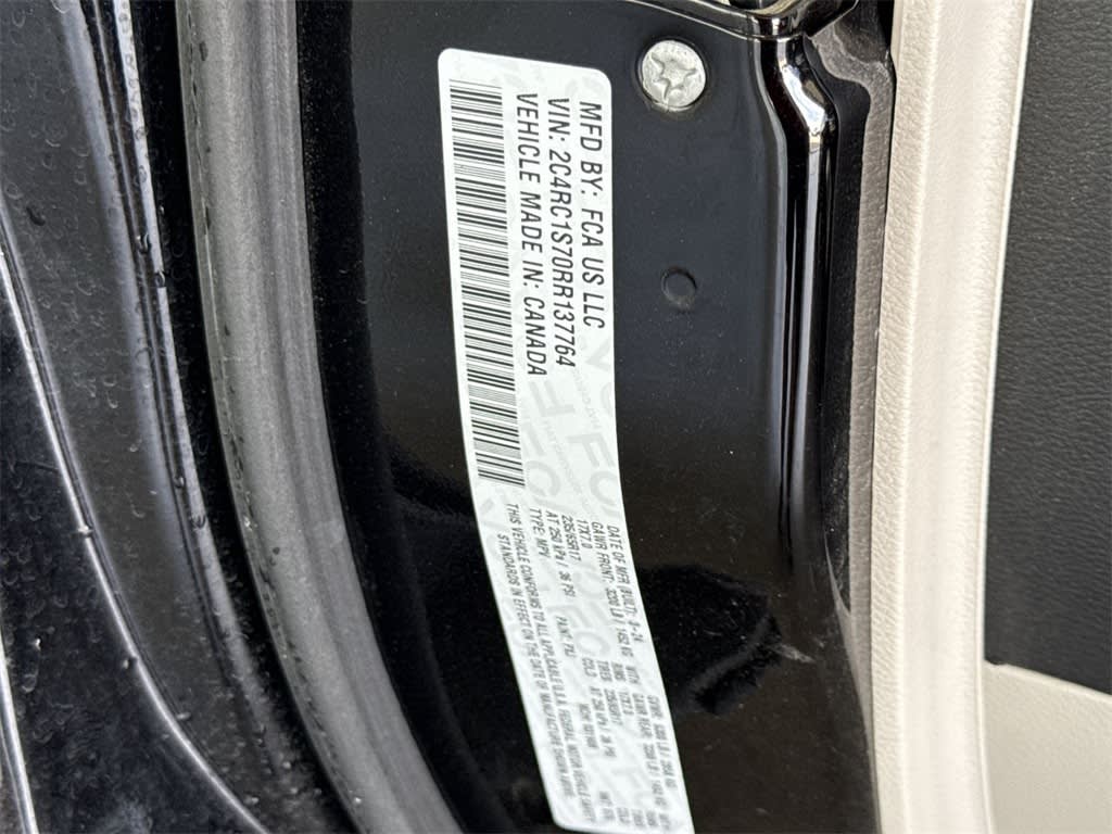 Thumbnail: 2024 Chrysler Pacifica - 20