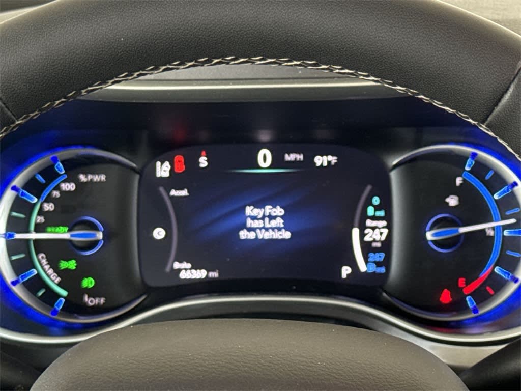 Thumbnail: 2024 Chrysler Pacifica - 17