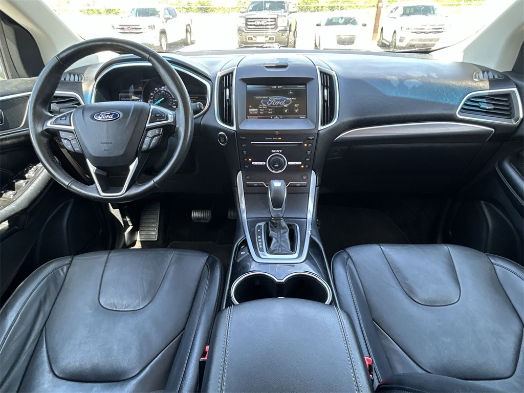 2015 Ford Edge Titanium 10