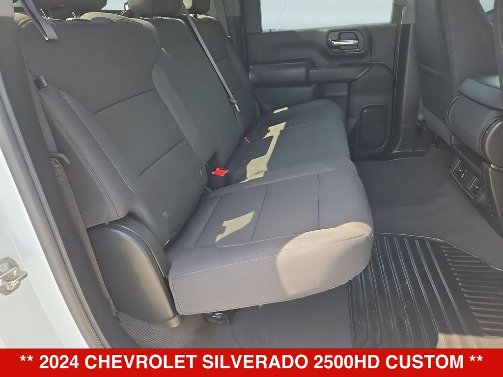 Thumbnail: 2024 Chevrolet Silverado 2500 - 26