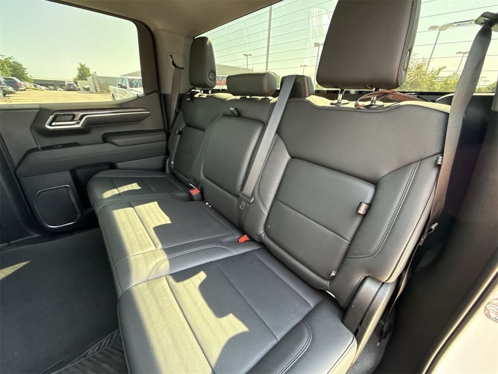2023 Chevrolet Silverado 1500 LTZ 13