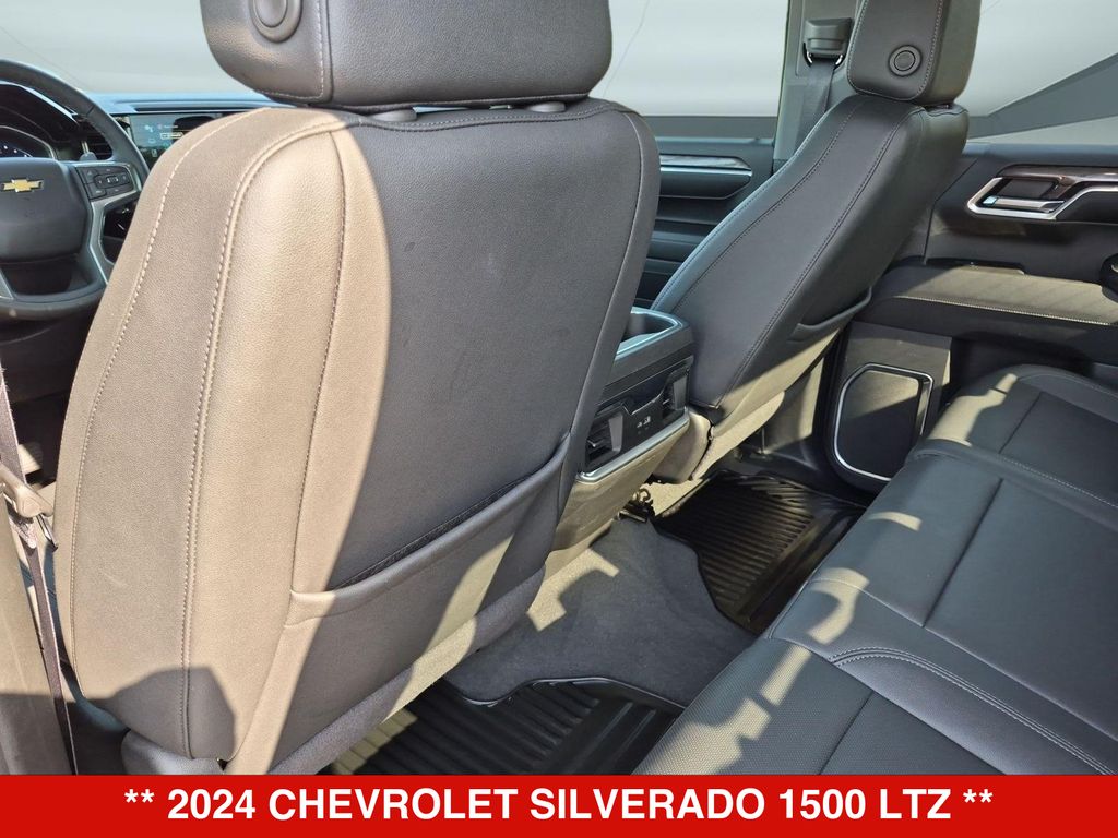 Thumbnail: 2024 Chevrolet Silverado 1500 - 23