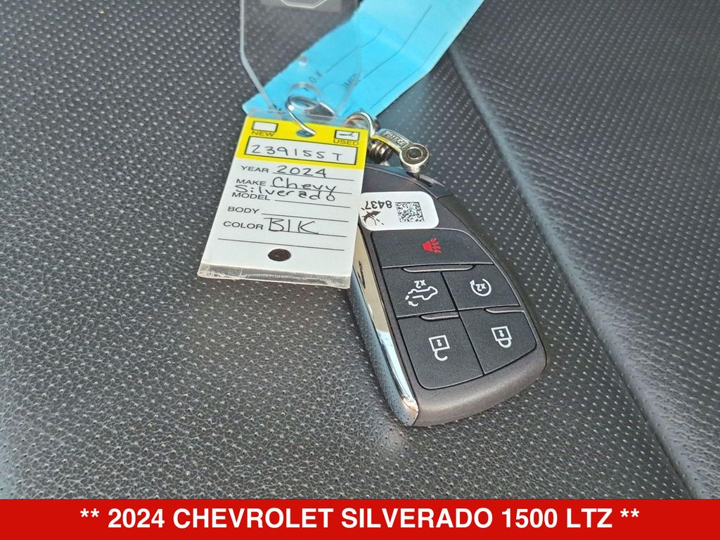 Thumbnail: 2024 Chevrolet Silverado 1500 - 17