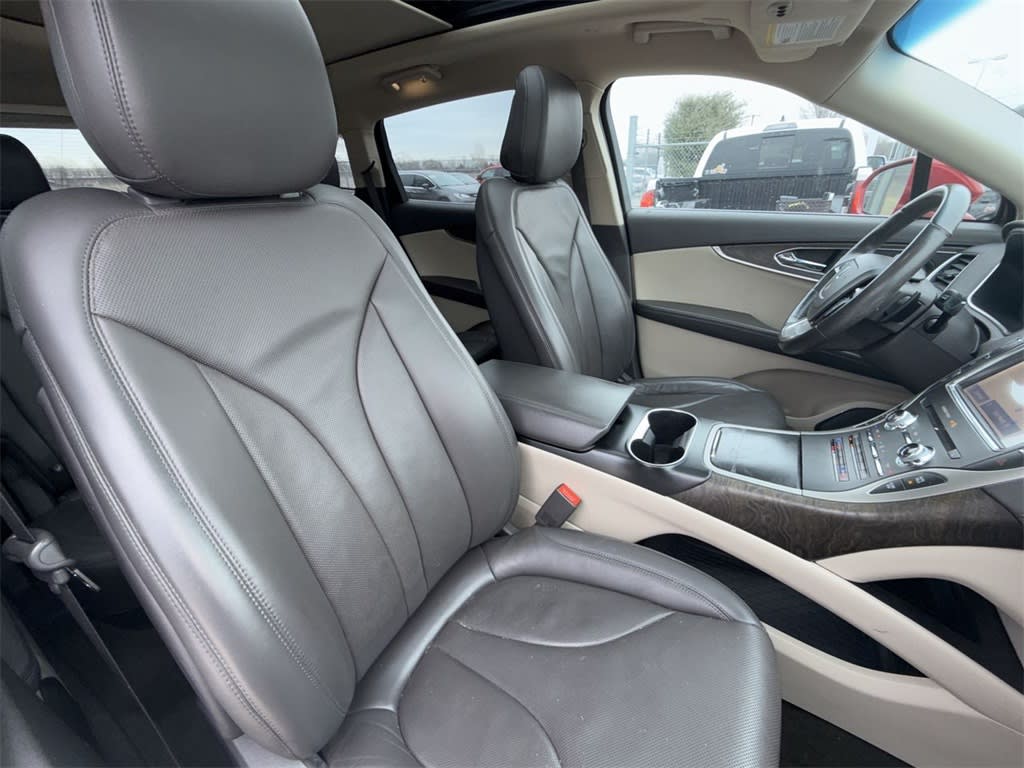 2020 Lincoln Nautilus Reserve 11