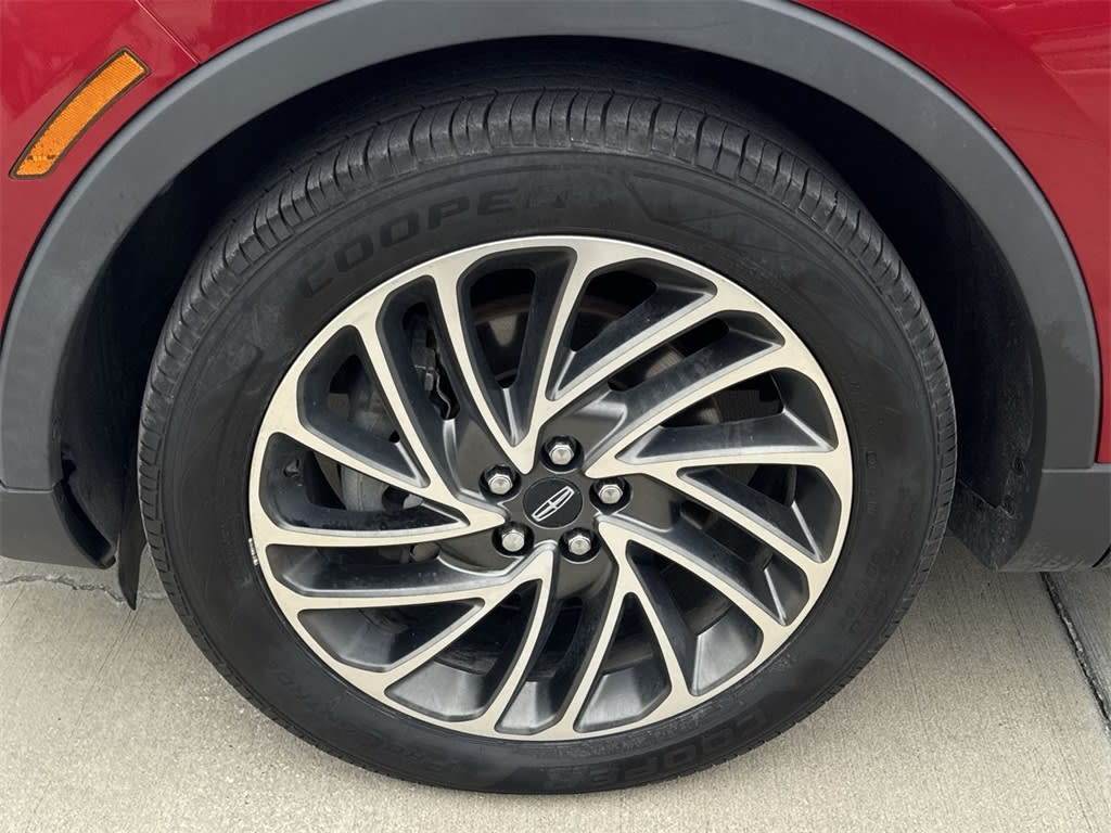 2020 Lincoln Nautilus Reserve 8
