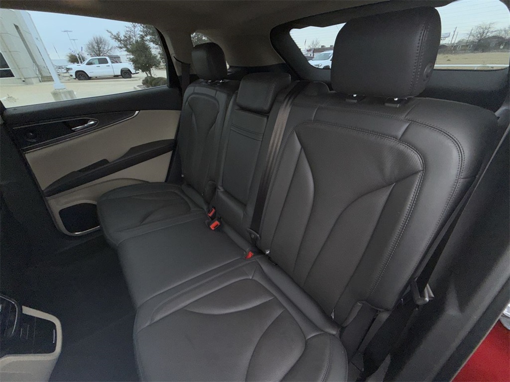 2020 Lincoln Nautilus Reserve 19