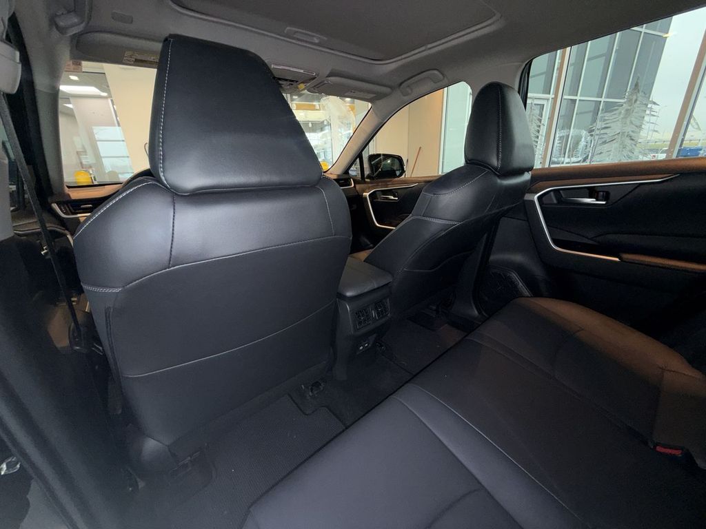 Thumbnail: 2023 Toyota RAV4 - 11