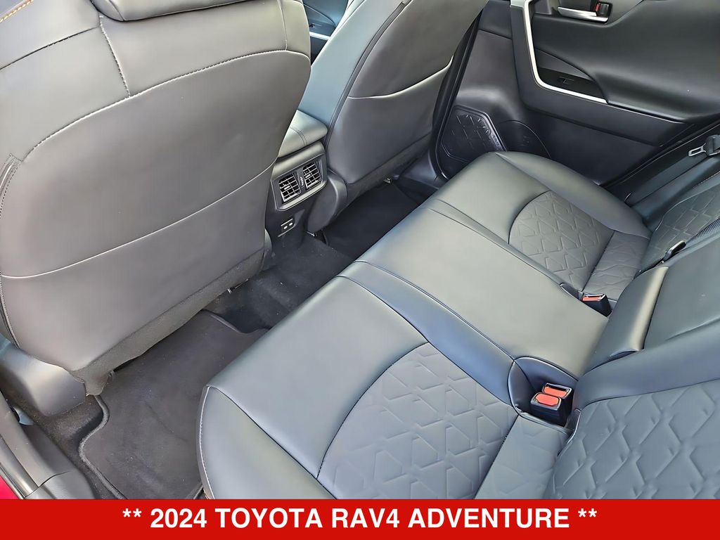 Thumbnail: 2024 Toyota RAV4 - 12
