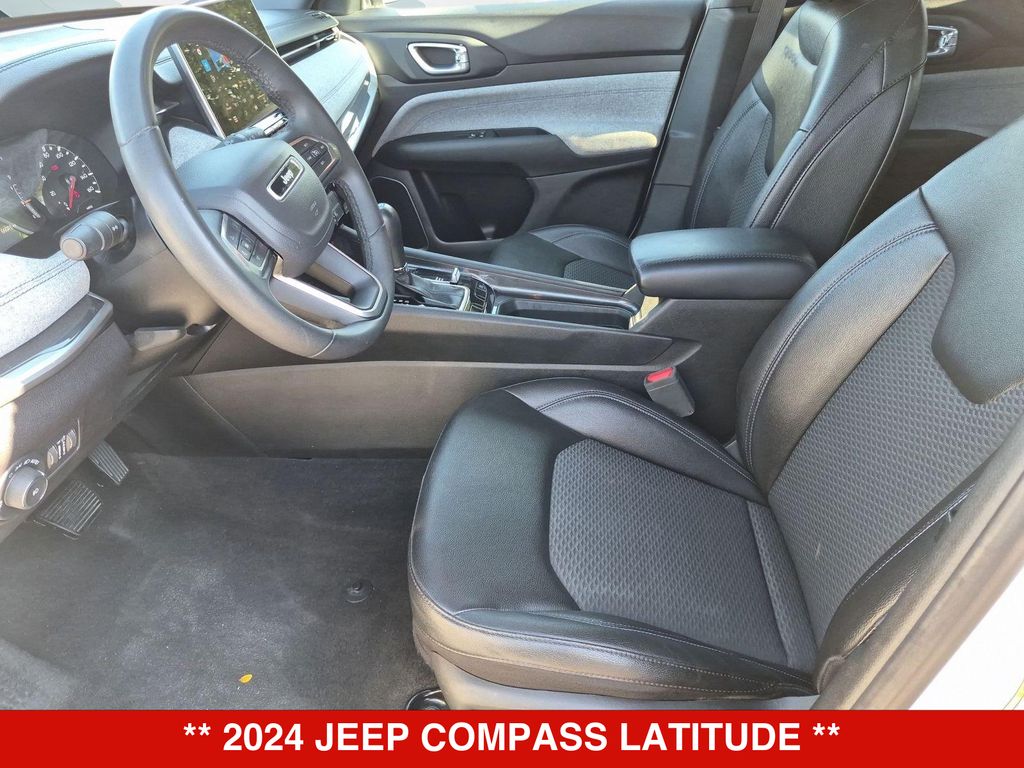 Thumbnail: 2024 Jeep Compass - 11