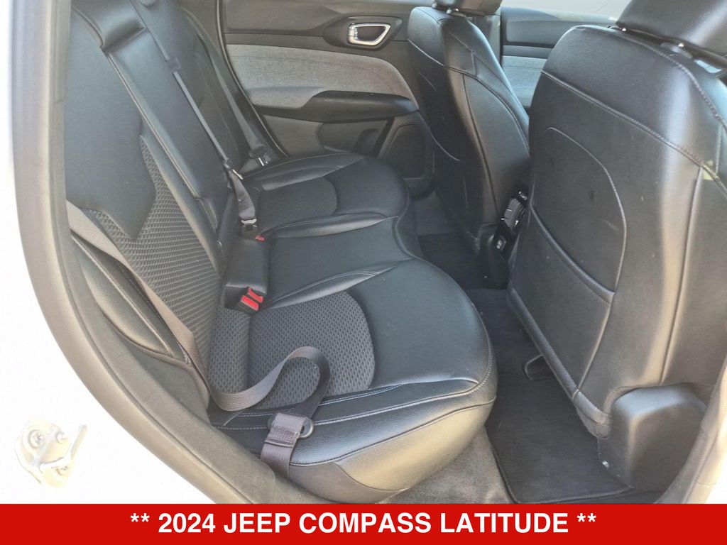 Thumbnail: 2024 Jeep Compass - 25