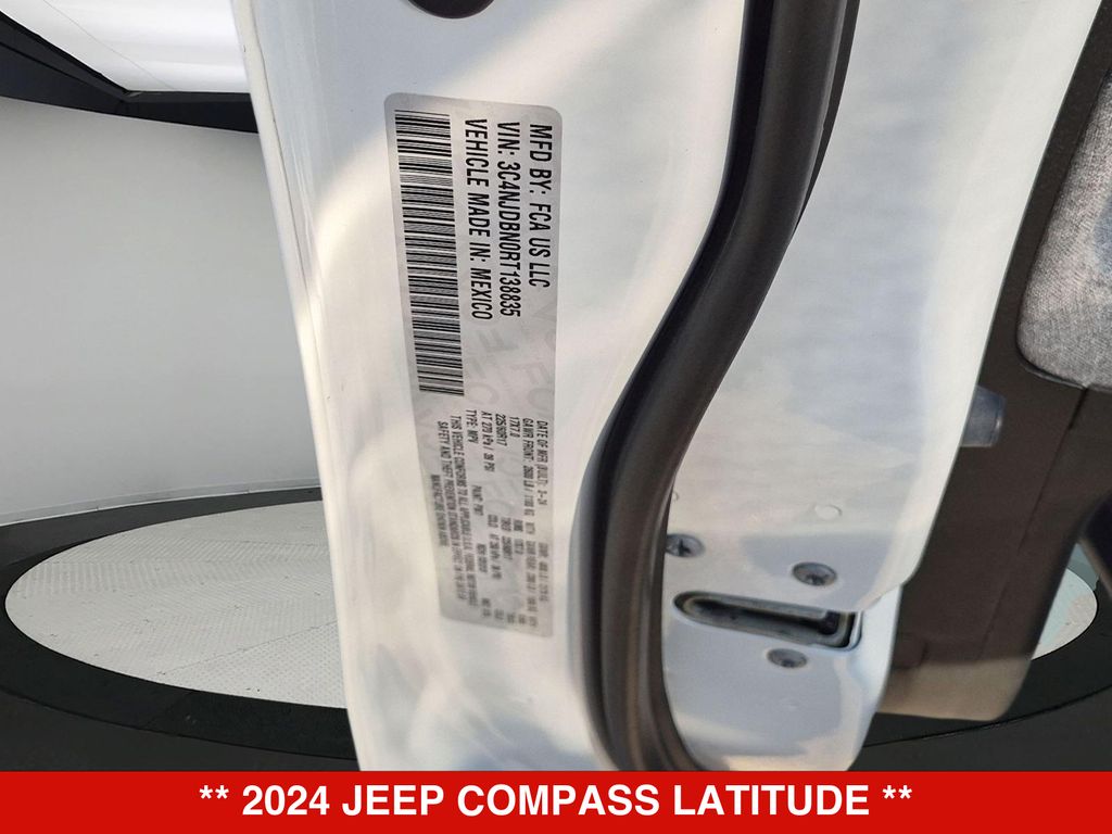 Thumbnail: 2024 Jeep Compass - 19