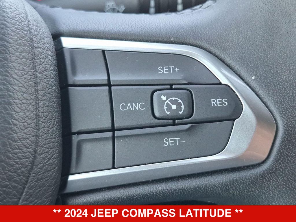 Thumbnail: 2024 Jeep Compass - 28