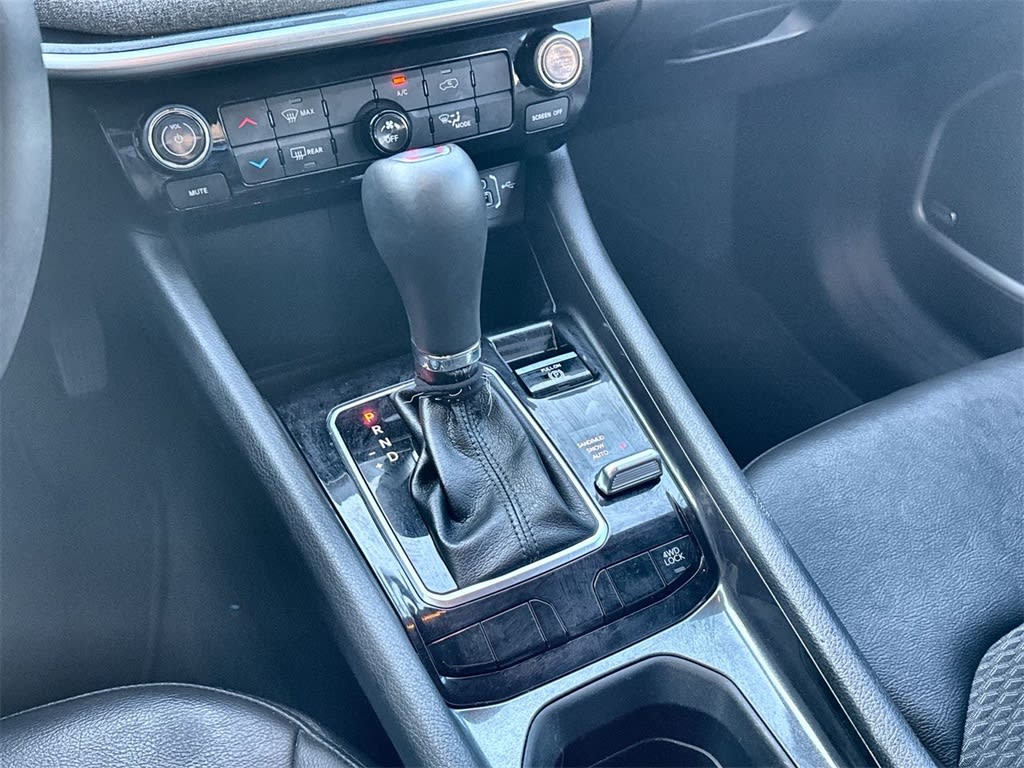 Thumbnail: 2023 Jeep Compass - 15